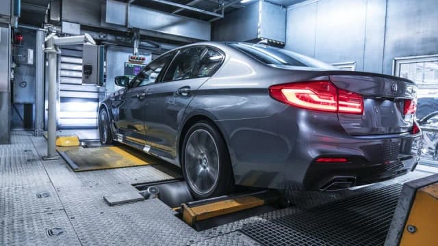 BMW G30 jaki silnik wybrać – najlepsze opcje dla oszczędności i mocy